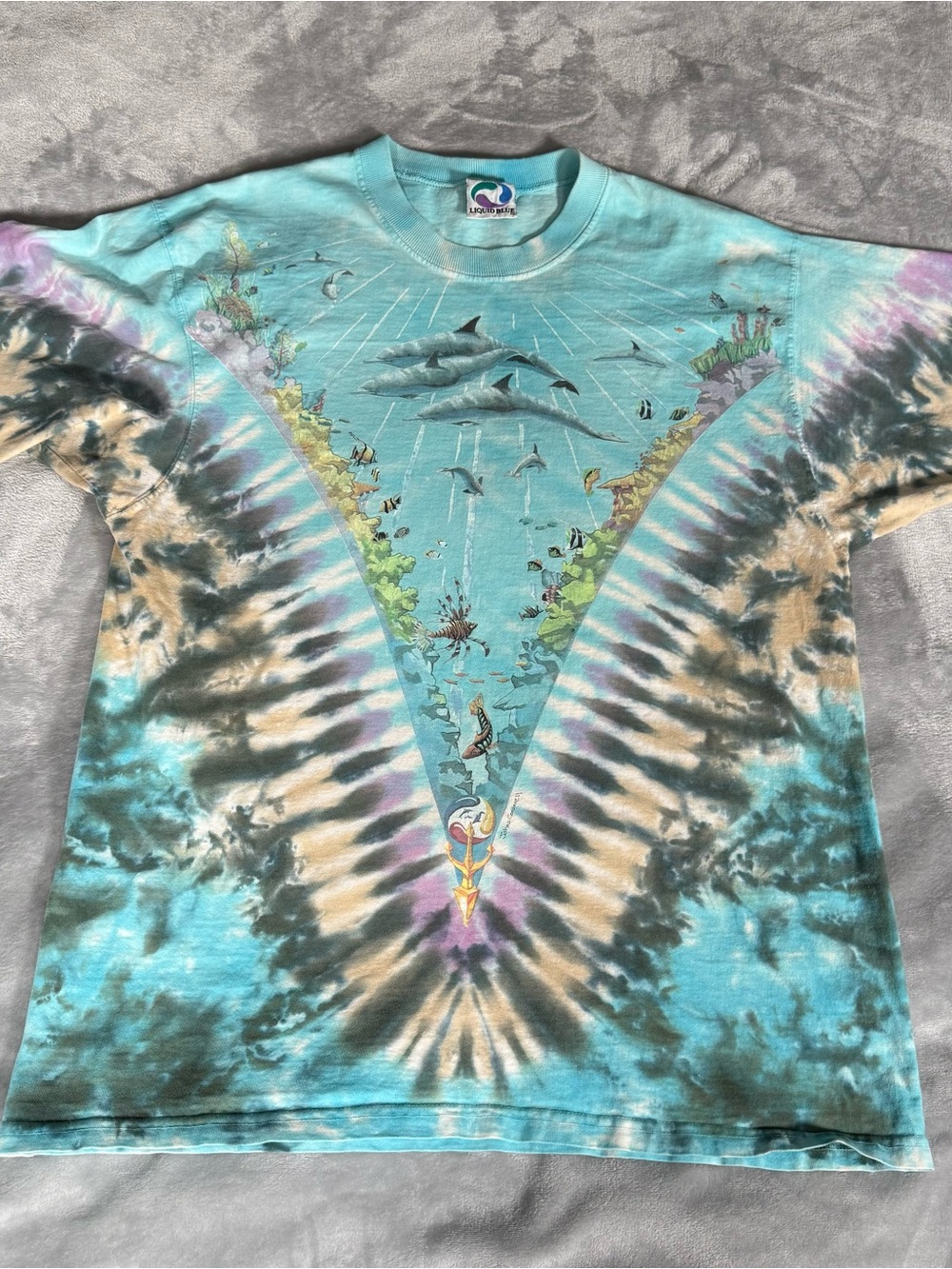 Vintage Liquid Blue Sea Dolphin Tie Dye T Shirt Mens L Slim Fit USA Made READ!